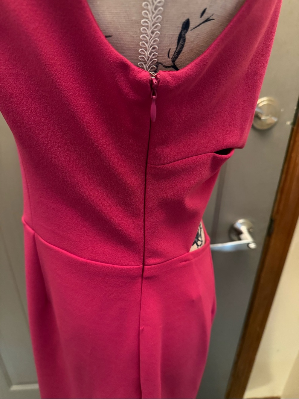 Betsey Johnson -Pink Open Back Dress Size 10 Cocktail Wedding Guest Fuchsia EUC - Picture 10 of 15